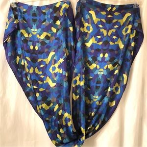 SCARF - COLDWATER CREEK ABSTRACT PRINT. SUPER LONG!!! 24” Wide x 71”